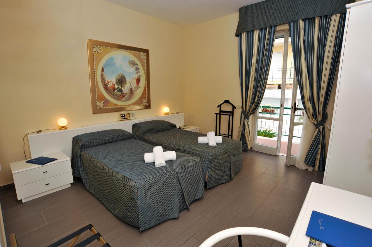 Hotel Posta Dependance Chianciano Terme Zewnętrze zdjęcie