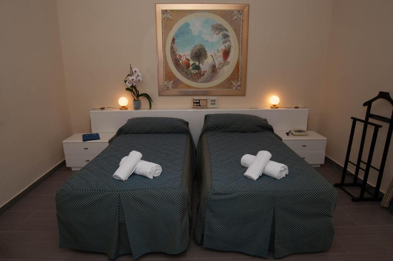 Hotel Posta Dependance Chianciano Terme Zewnętrze zdjęcie